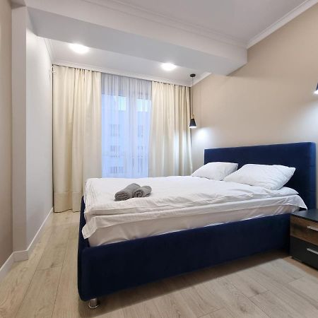 Botanica, 1 Bedroom Apartment With Living Chisinau Eksteriør bilde